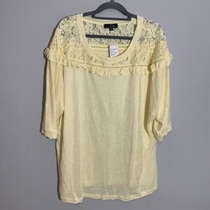 NEW Suzanne Betro Lace Trimmed Ruffled Top Yellow 4X Lightweight